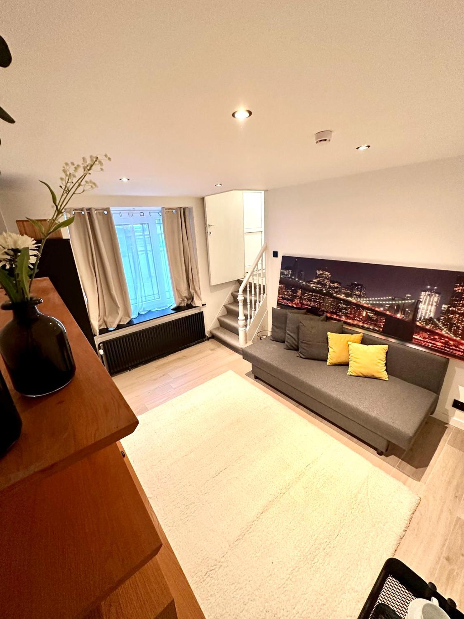 My Haus European Commision Bed & Breakfast Brussels Ngoại thất bức ảnh